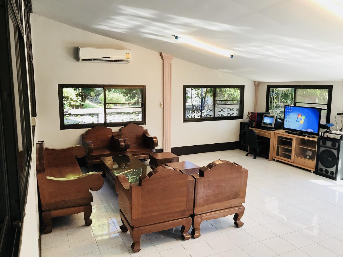فندق Winter House تْشينيغْرايْ المظهر الخارجي الصورة